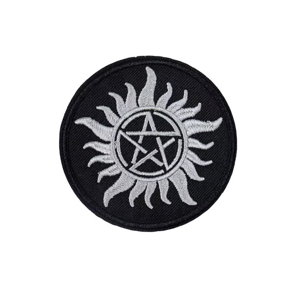 Patch Pentagram - Silver Flames